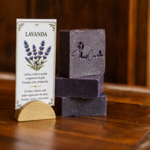 Jabón artesanal con Lavanda